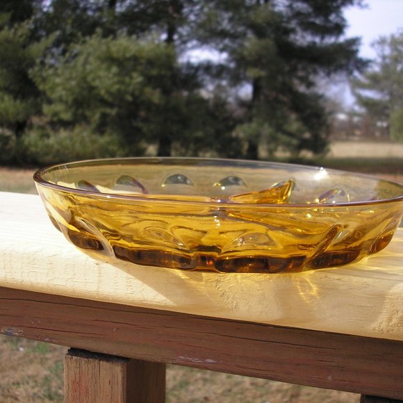 Vintage 8" Divided Amber Relish/ Candy Dish - Picture 3 of 6